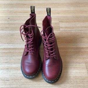 Dr. Martens Pascal Boots